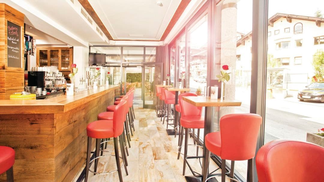 AUS_KIT_007_12WebOriginalCompressed