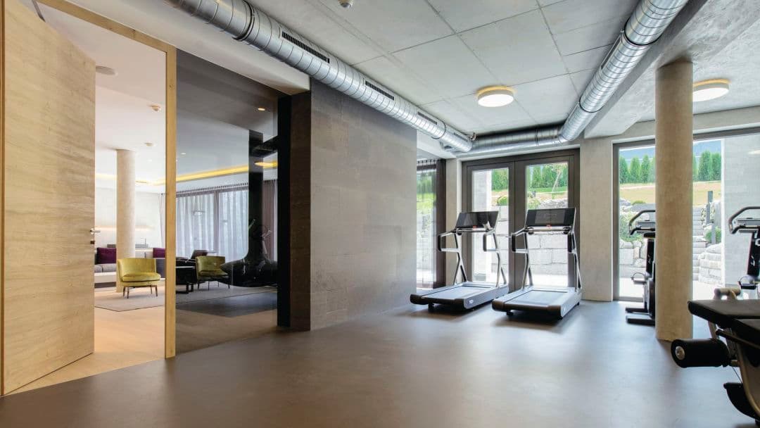 AUS_MAY_001_16WebOriginalCompressed