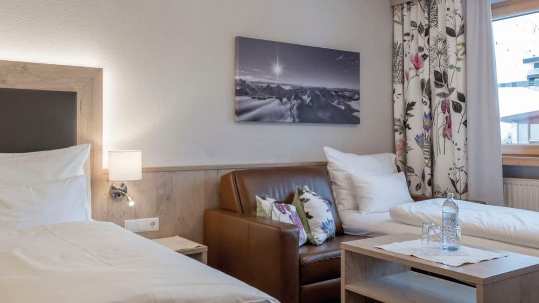 AUS_OBG_021_58WebOriginalCompressed