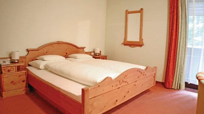 AUS_STA_035_07WebOriginalCompressed