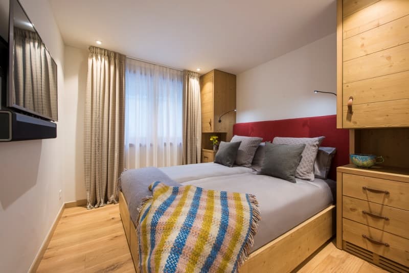 Ski-Armadillo-Chalet-Baryte-Guetroom1