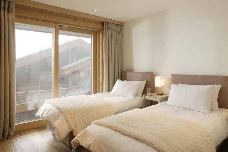 hautescimesbedroom2_2949