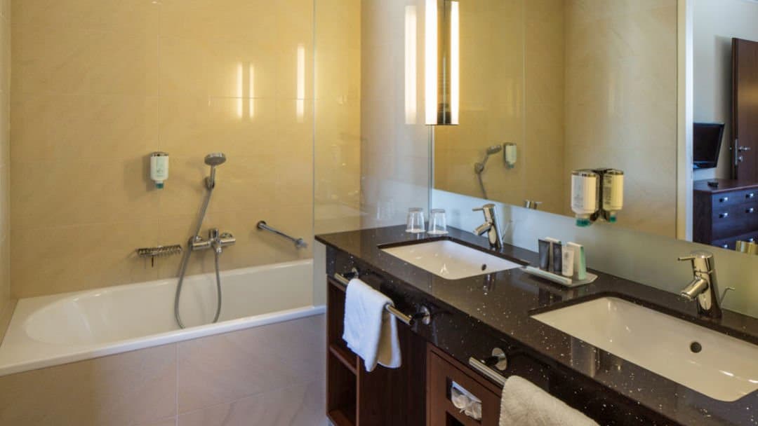 AUS_FIE_006_06WebOriginalCompressed