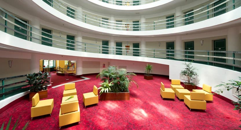 la-torre_seating-area