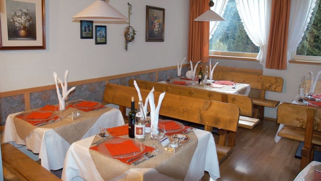 ITA_COV_006_08WebOriginalCompressed