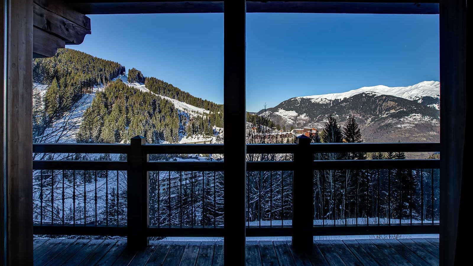 estrella,_courchevel_-_view_14736