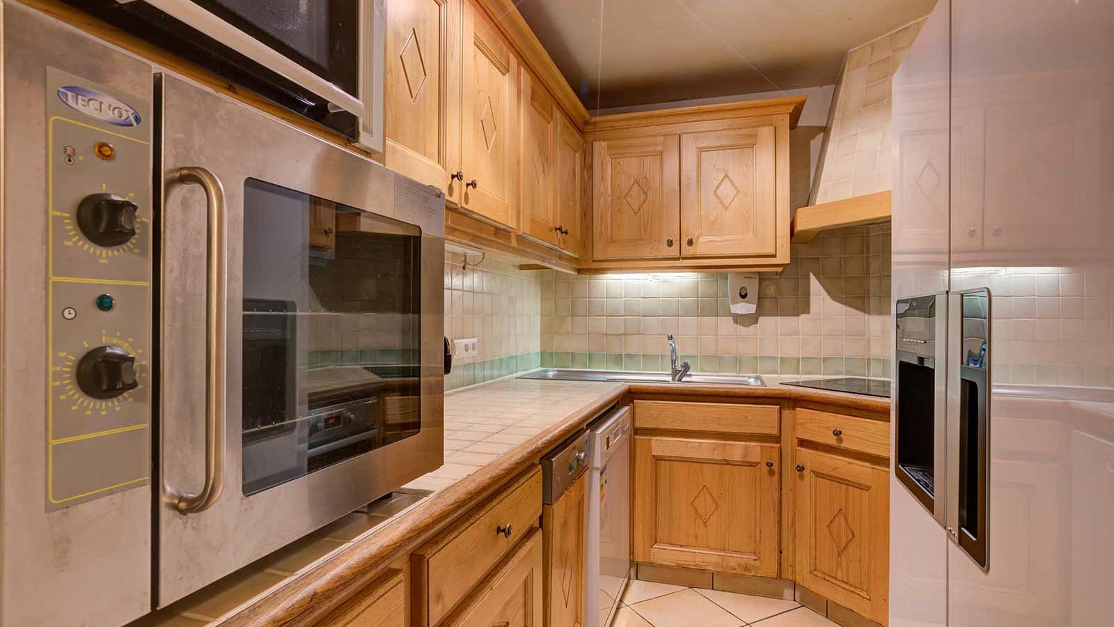 chalet_francois,_tignes_-_kitchen