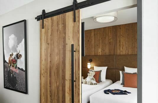 resort_carousel_ecrin-blanc-room