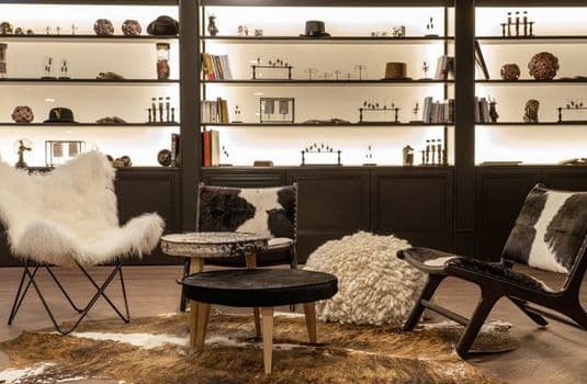 resort_carousel_l_ecrin-blanc-lounge-