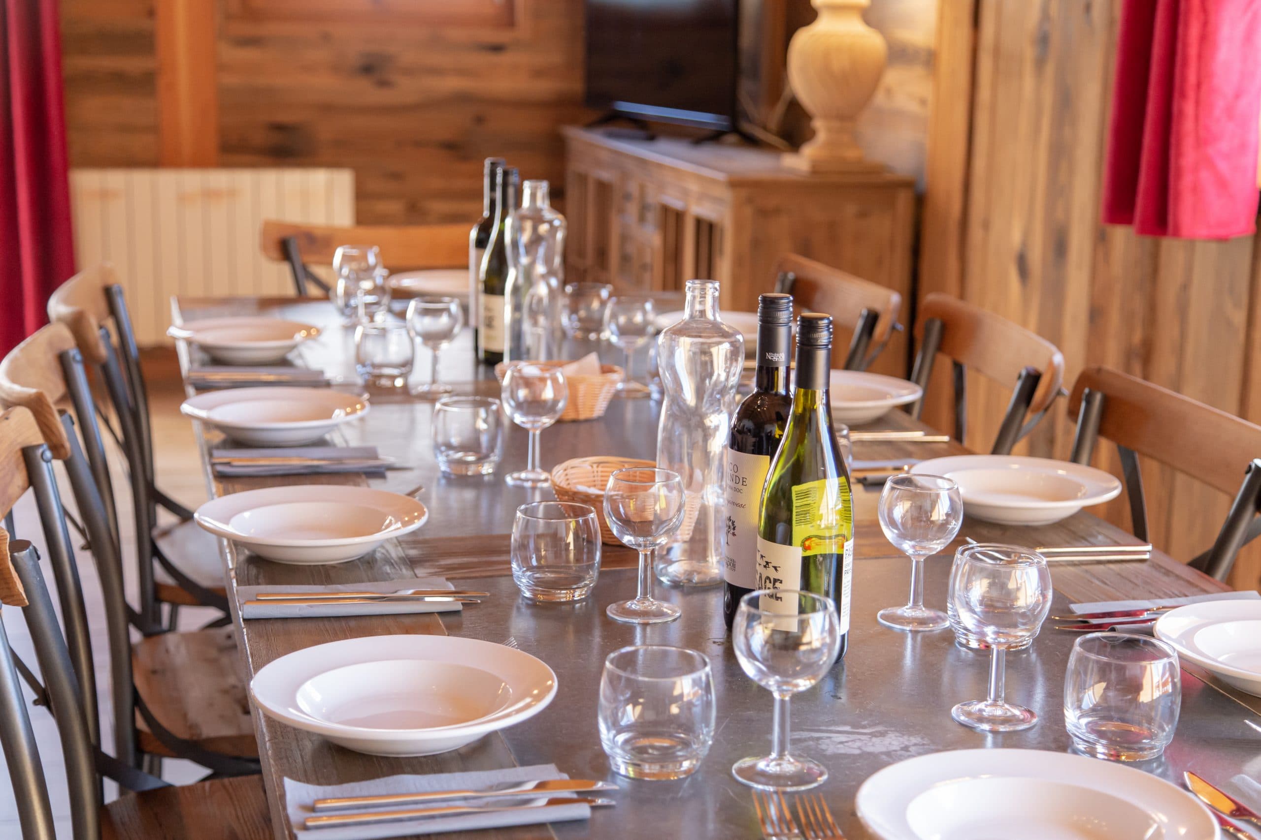 Penthouse gem dining