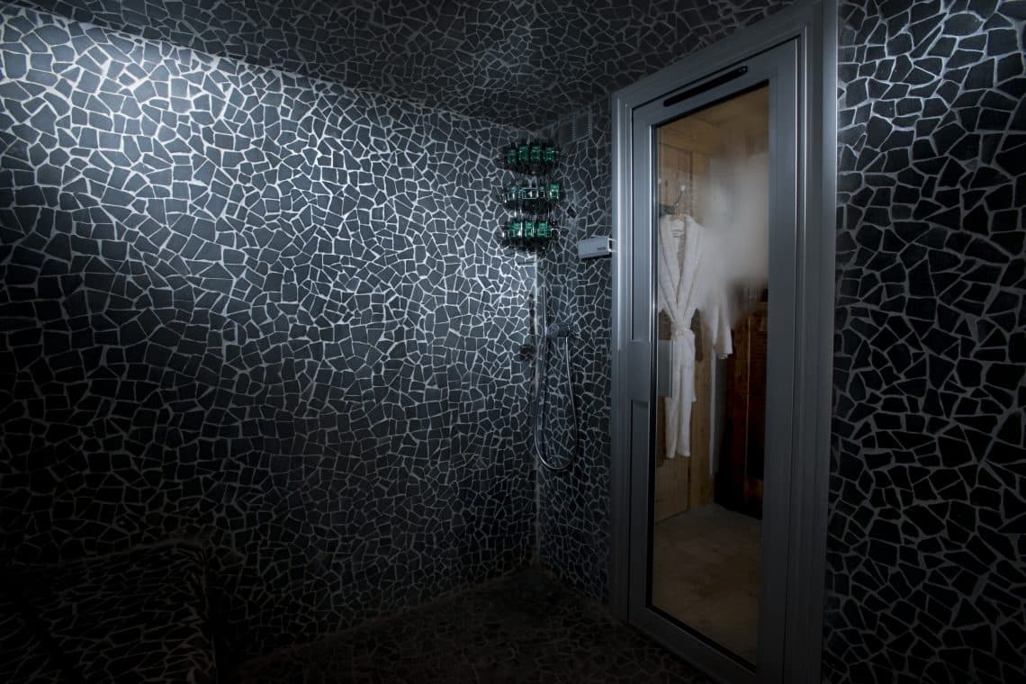 08_duvallon_steamroom-1140x760