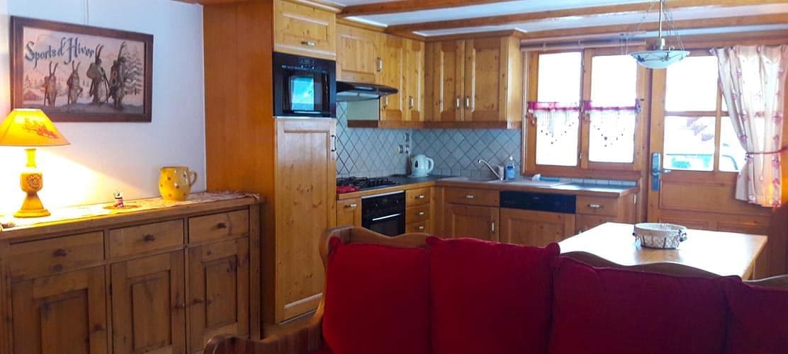 18b5be3a4438cc1e48fc199fb25df483