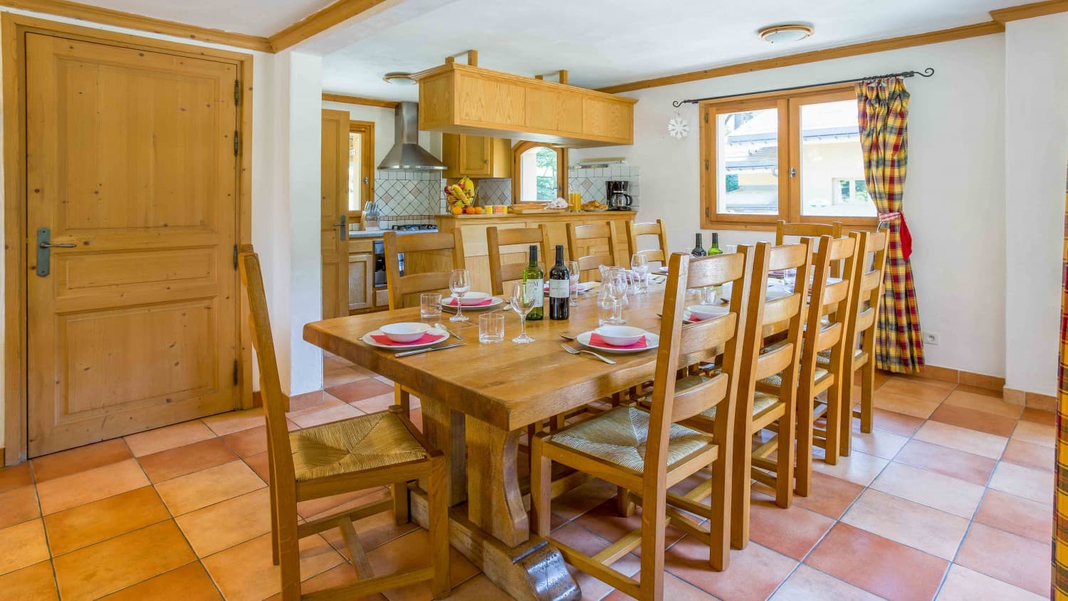 741A9920_2_3_4-1500x844