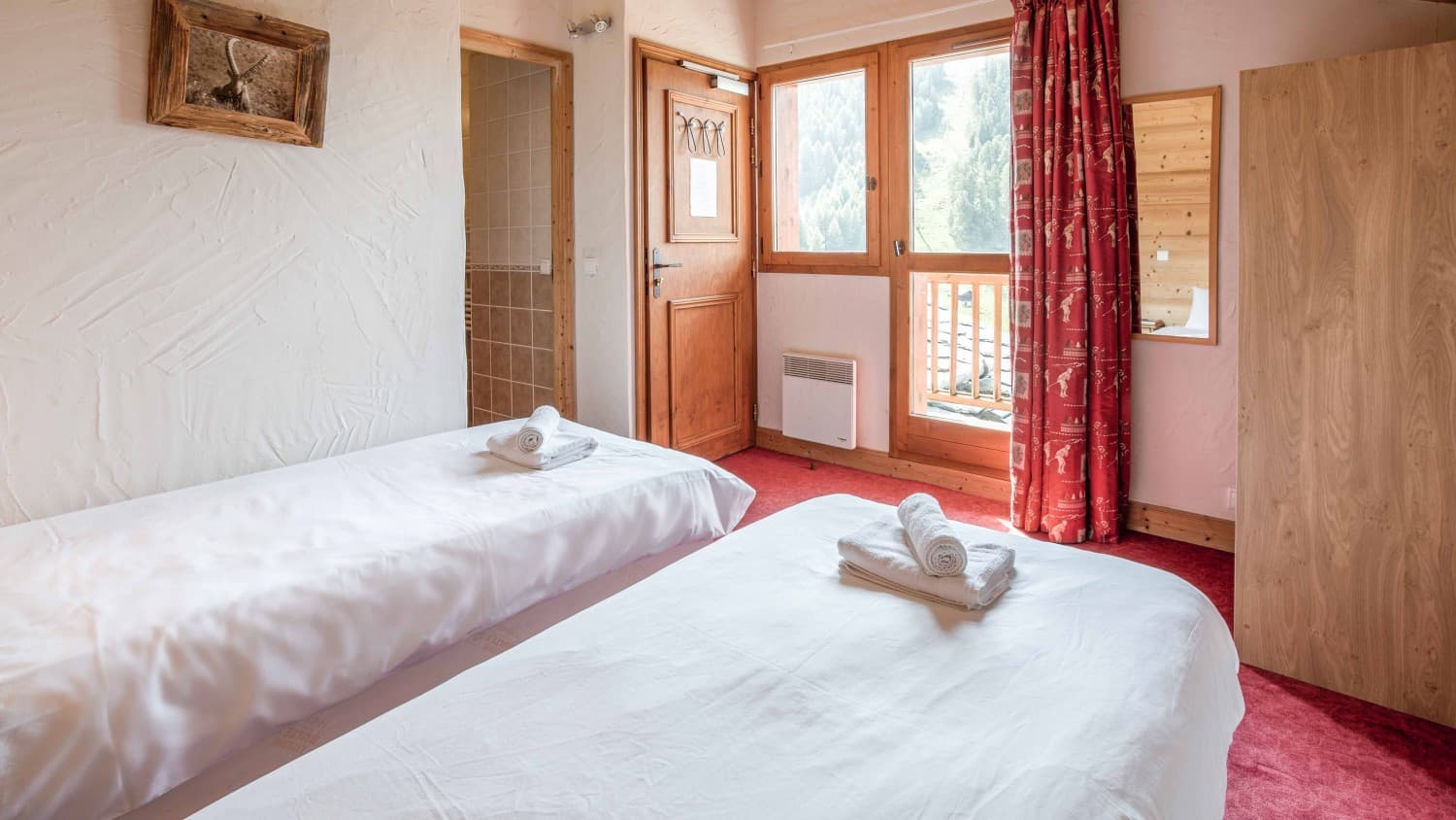 Cretier-Bedroom-1500x844