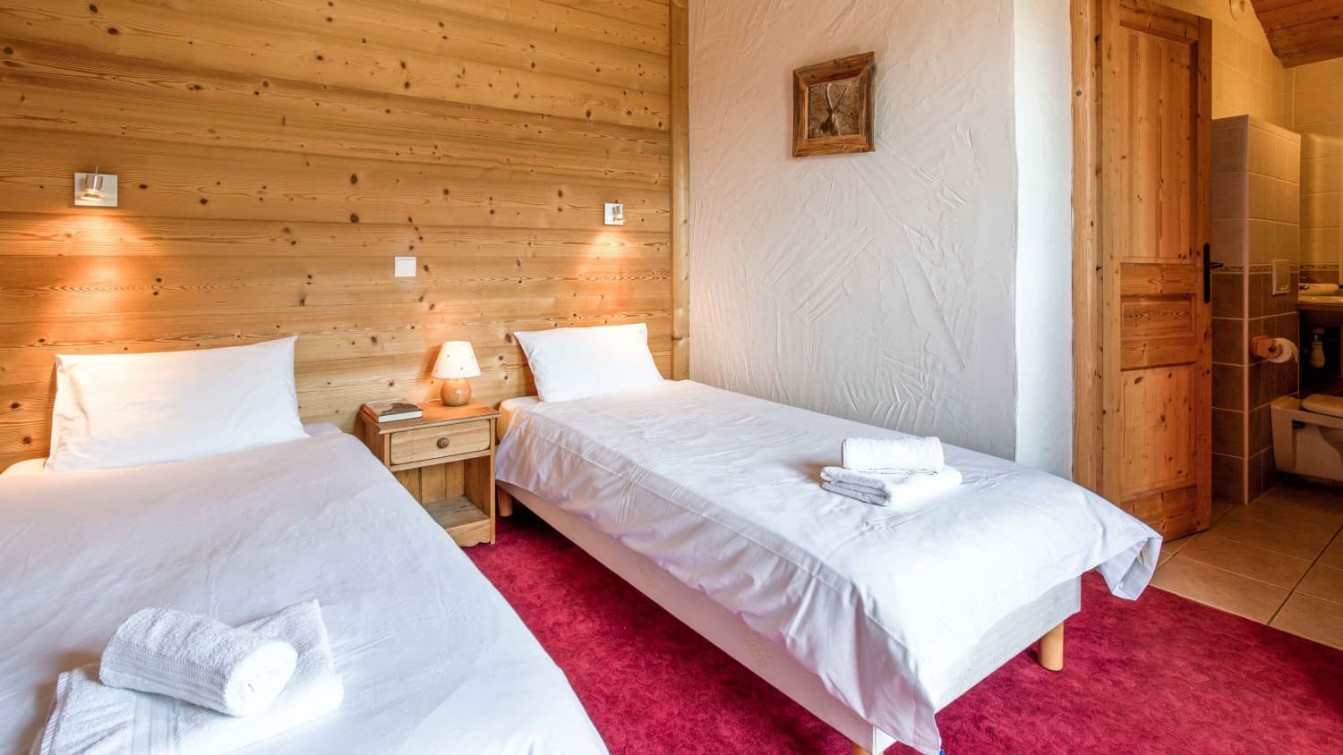 Cretier-Twin-Room-1500x844