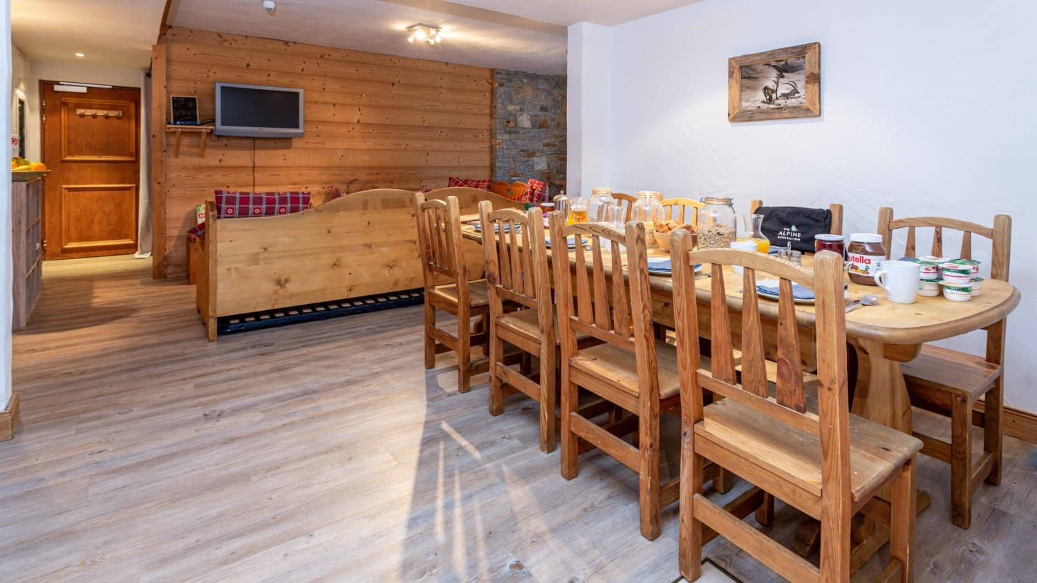 Vidal-Dining-Area-1500x844