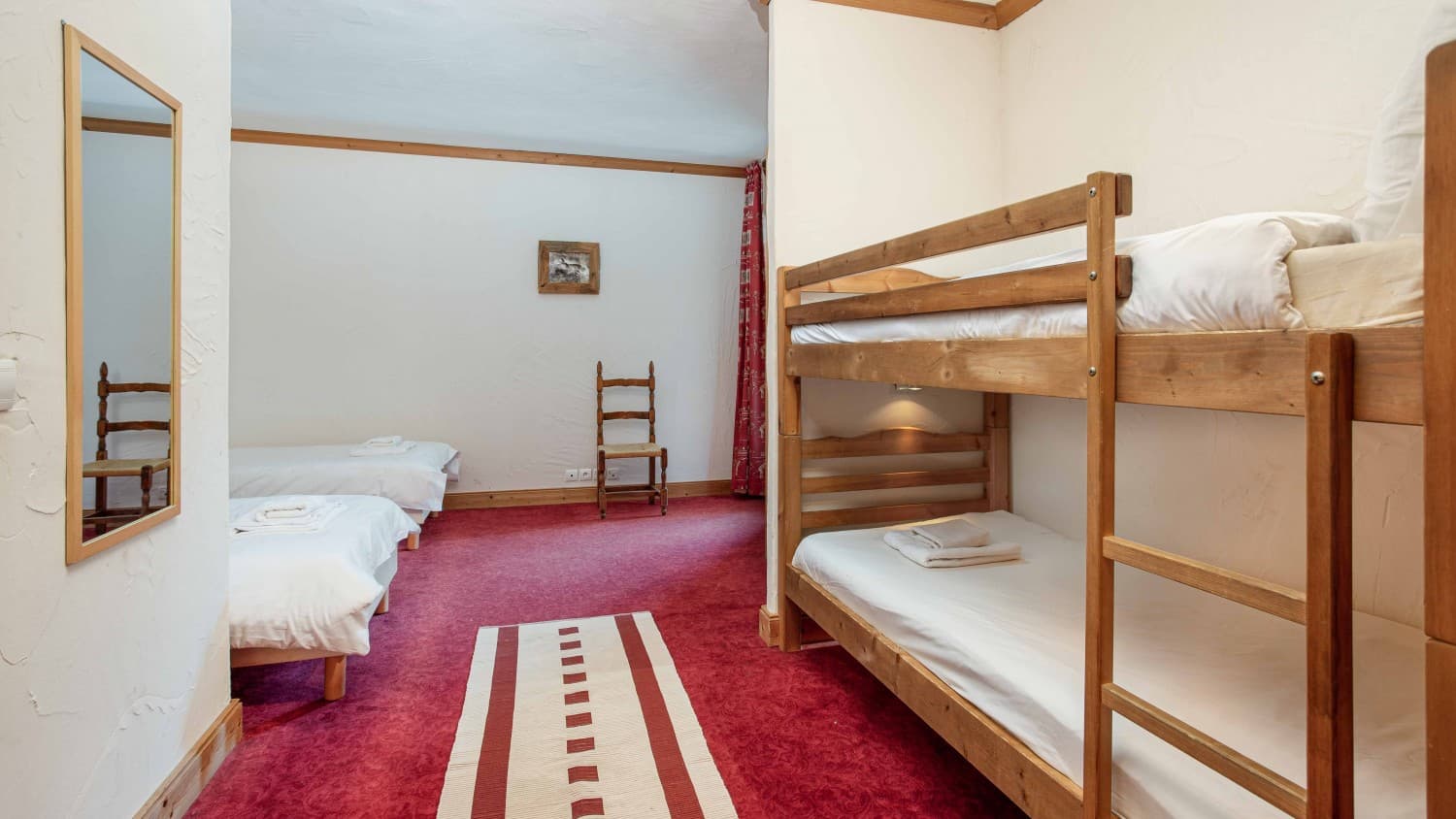 Vidal-Quad-Room-1500x844