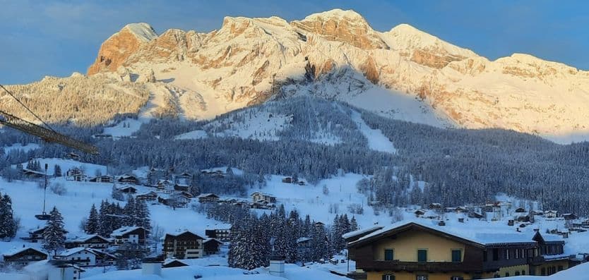 hotel-montana-bedreoom-view