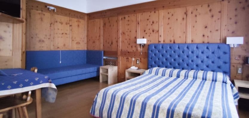 hotel-montana-bedroom