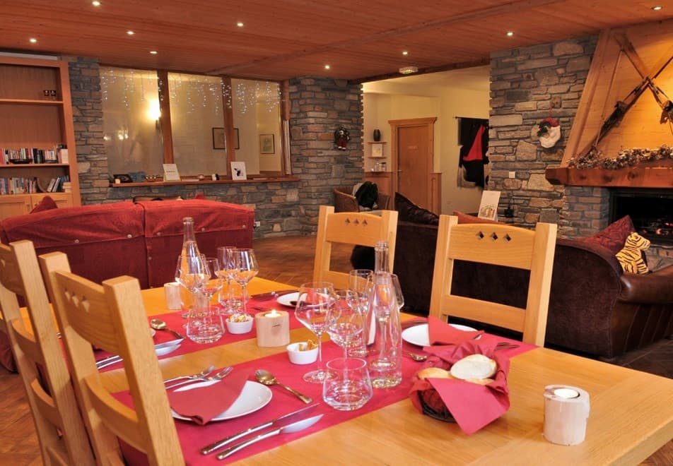 matsuzaka-la-rosiere-hotel-dining-room