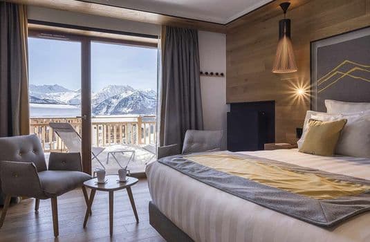 resort_carousel_hotel-alparena-view