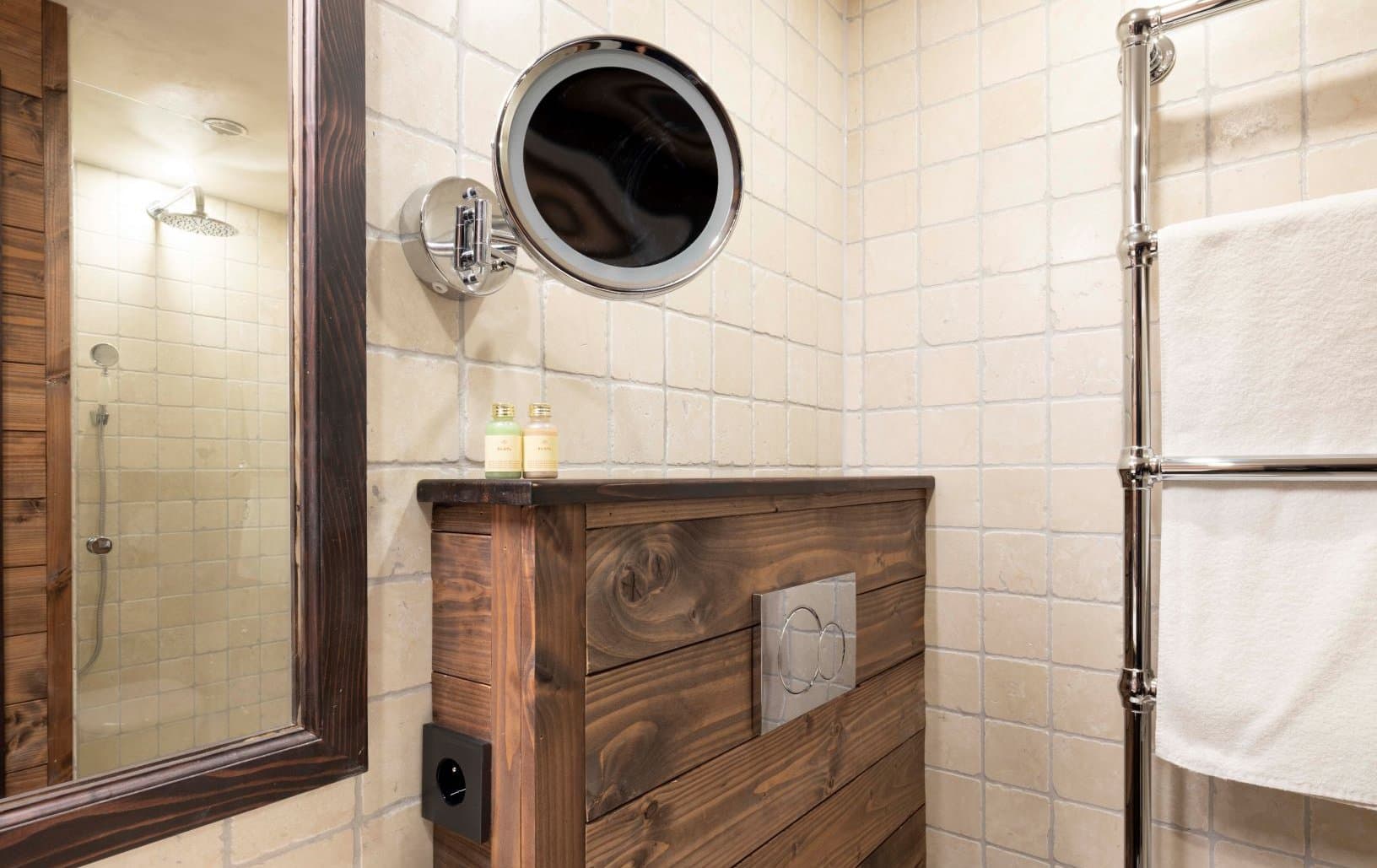 _DSF9776_room_2_resized