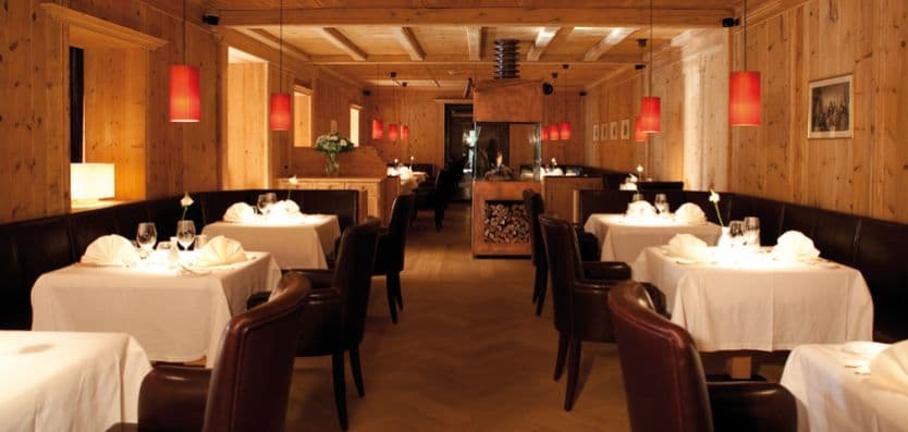 adler-dolomiti-ortisei-dining