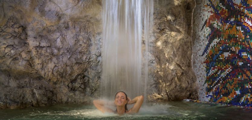 hotel-antares-waterfall