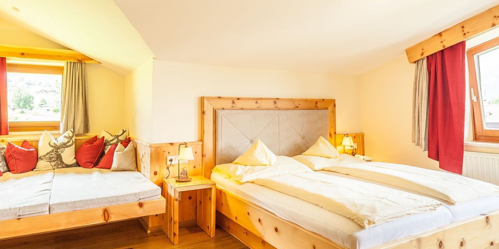 hotel-sonnblick-kaprun-austria-room