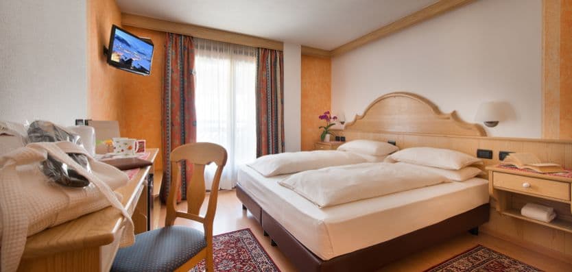 hotel-st-michael-classic-balcony-room