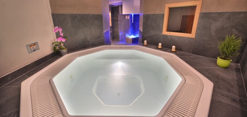 hotel-st-michael-whirlpool