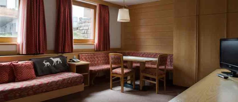 lores_01_appt-1_dsc9726