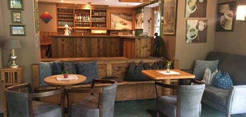 edelweiss-kitzbuhel-bar-lounge