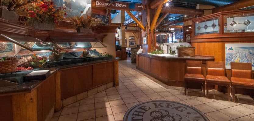 159_keg_steakhouse_bar_entrance