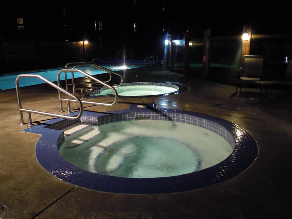 Tantalus Resort Lodge