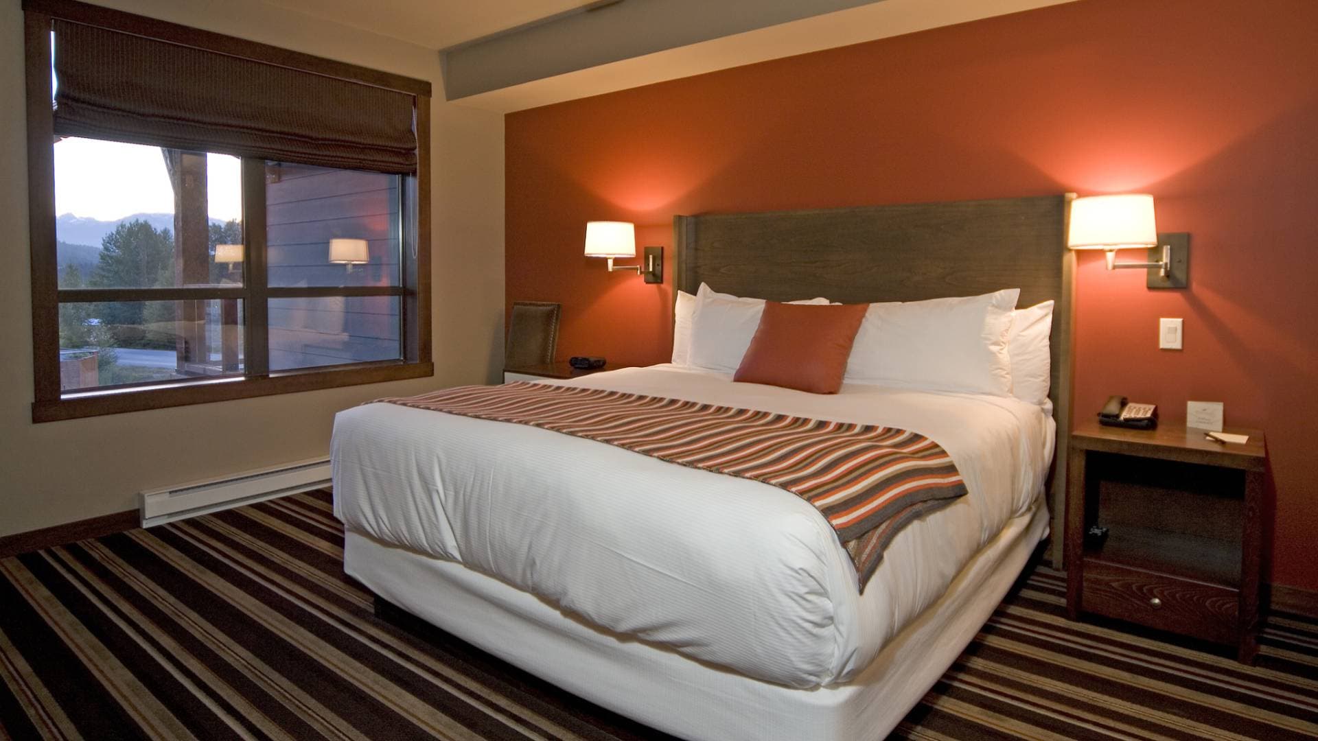 Whistler-Evolution-Bedroom-1920x1080