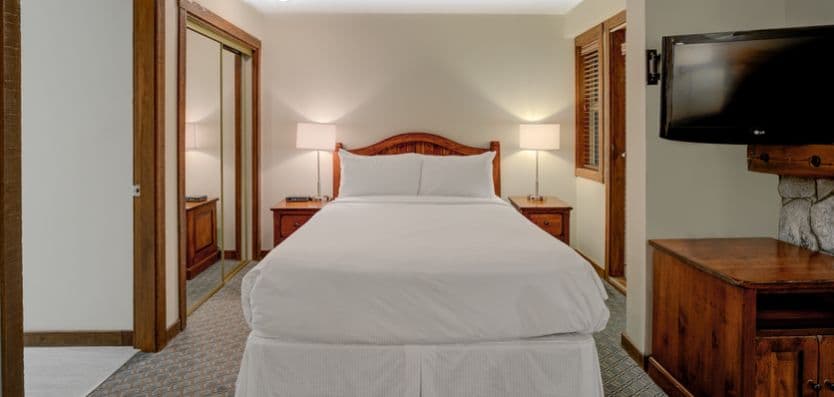 blackcomb_springs_studio_003