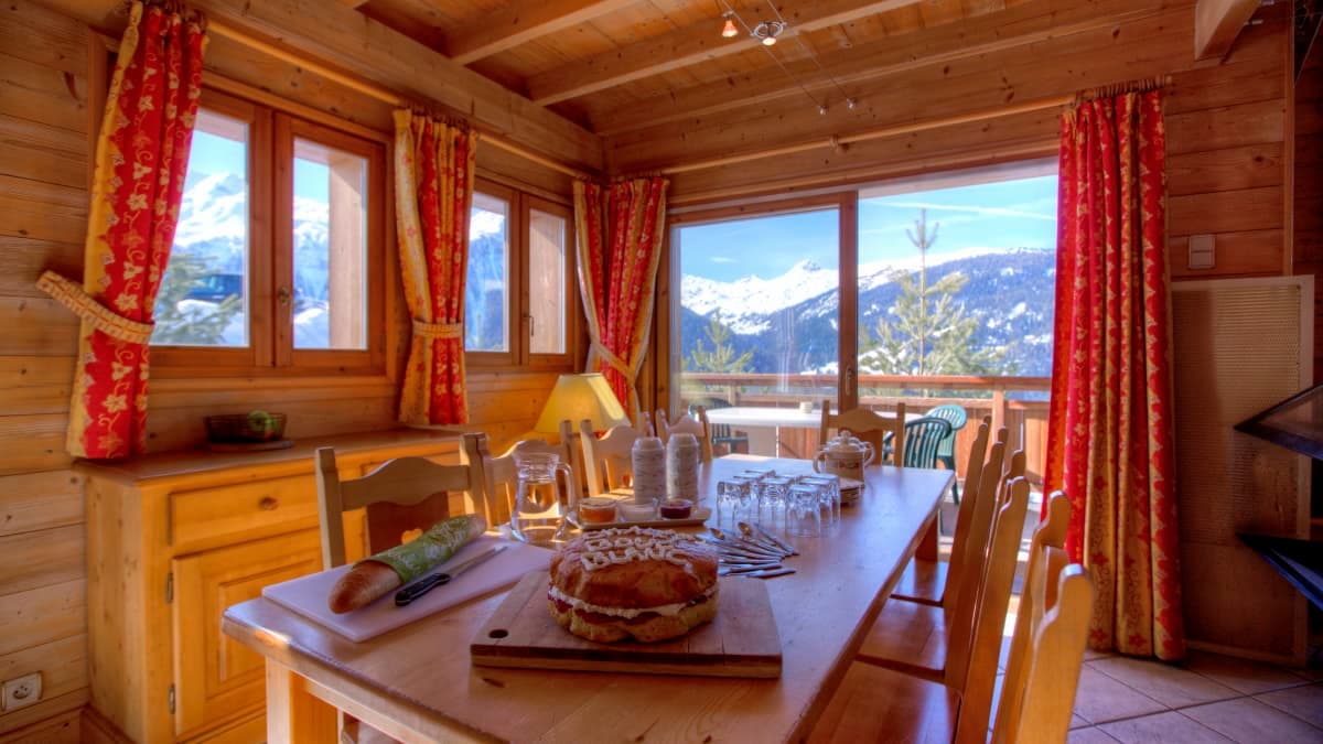 E28A0122_3_4_5_6_7_tonemapped_fsnvq2