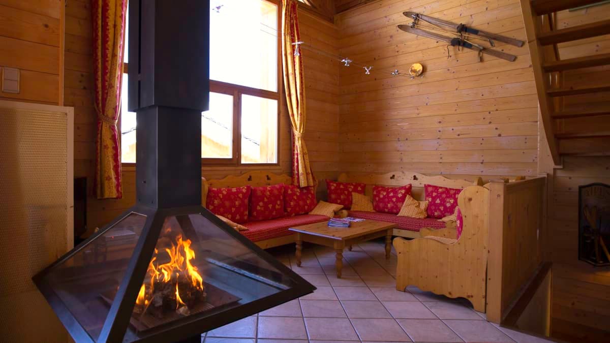 E28A0140-Edit-2_fihcod