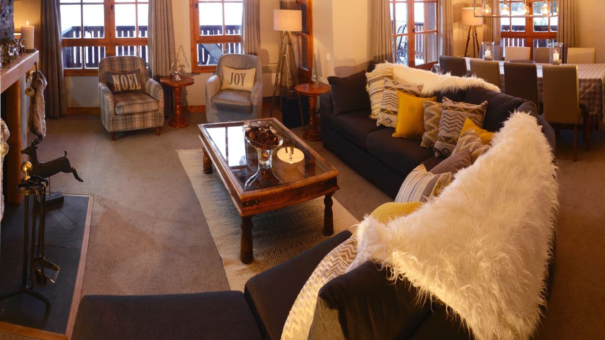 tyzzubsojhav7aifp111