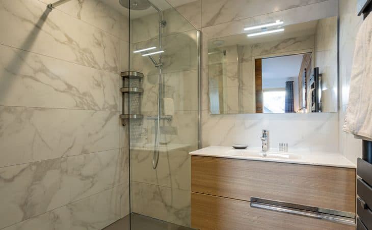 Chalet-Annecy_Alpe-dHuez_-2-730x452 (1)