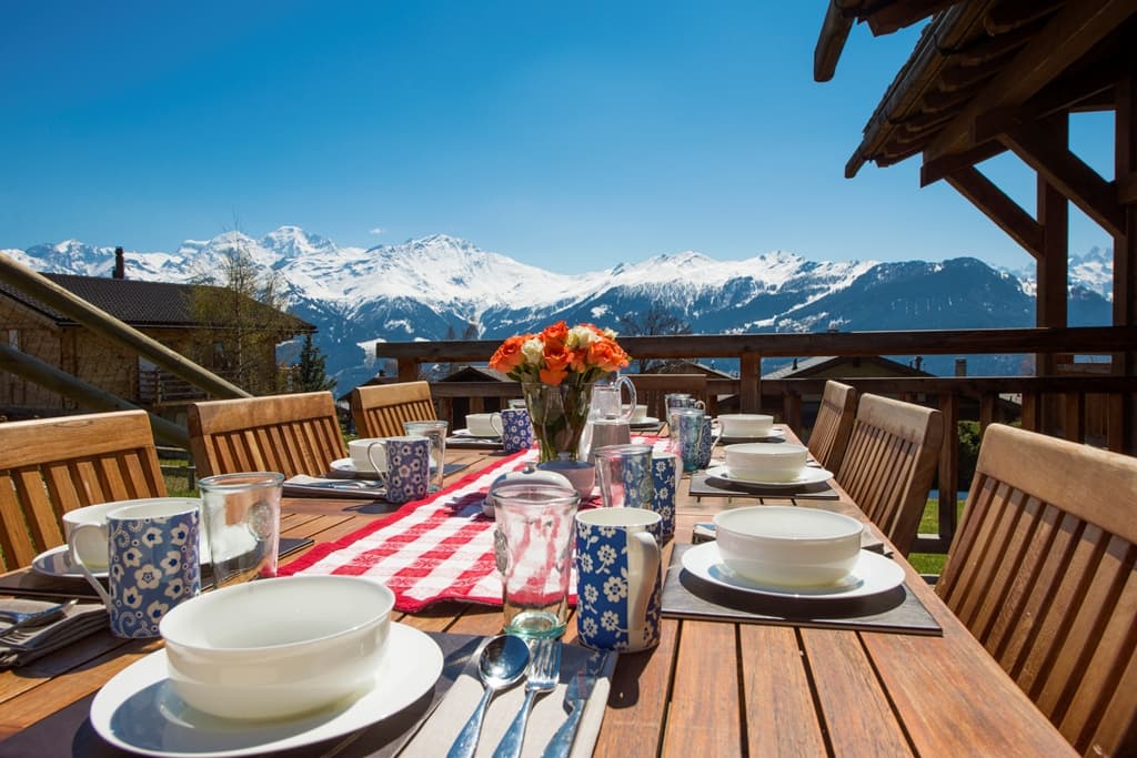 Chalet-Dunmore-Outdoor-Terrace-1