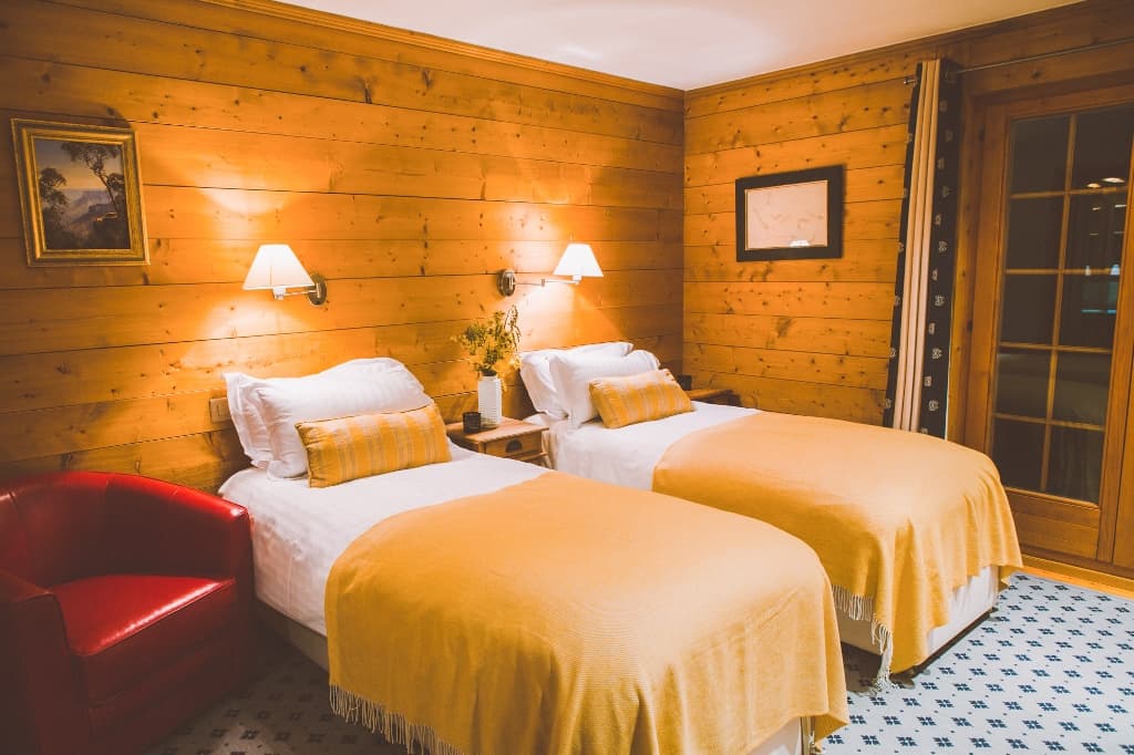 Chalet-Skye-Verbier-Ski-Armadillo-1