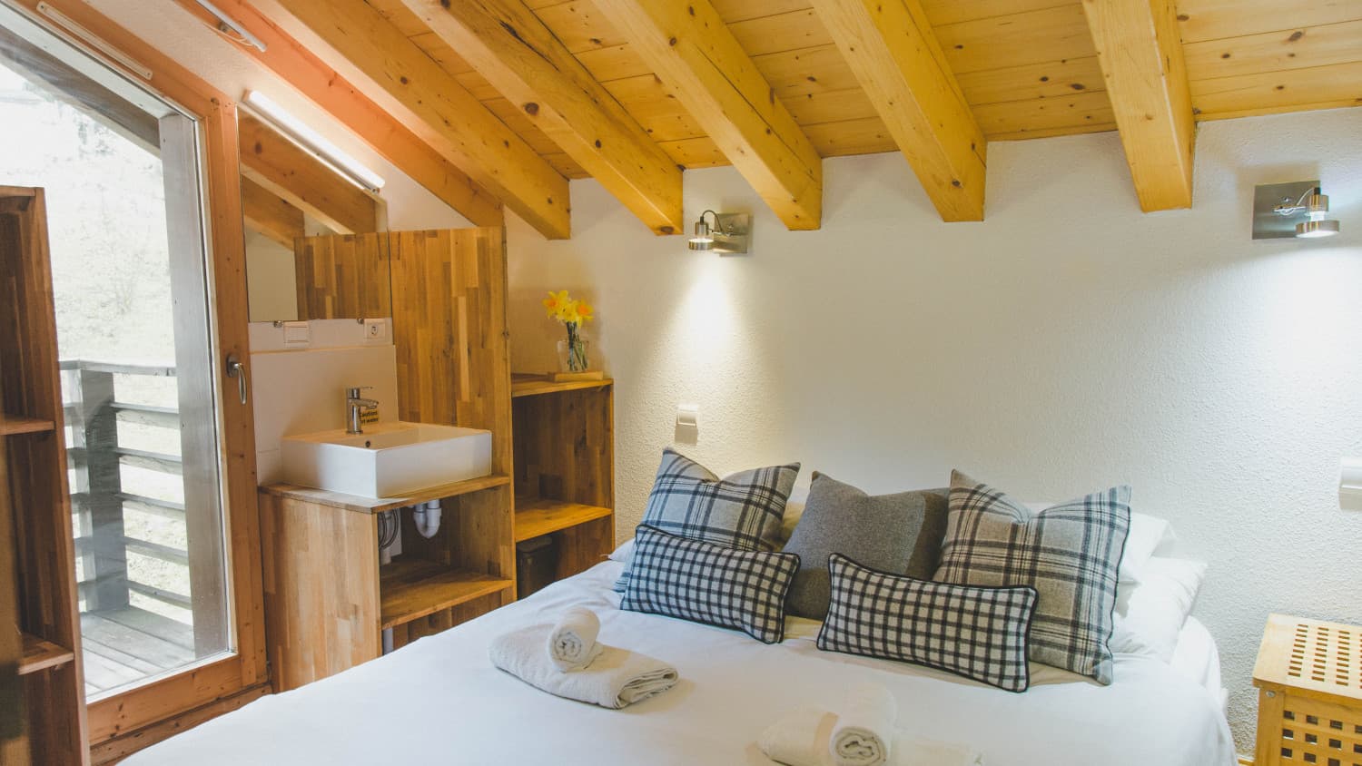 IMG_9544-1500x844 (1)