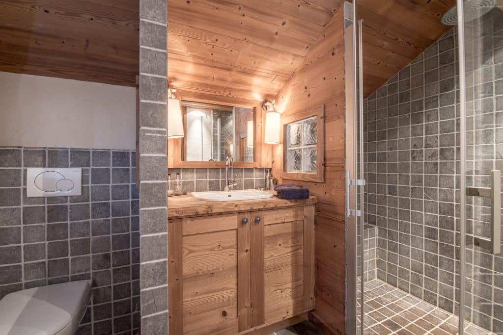 Vallat-HD-496-026-1024x683