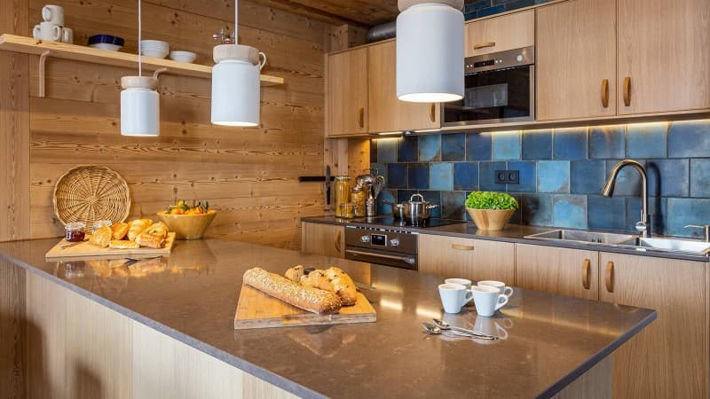 sarah kitchen_Z_maxi_x800y450