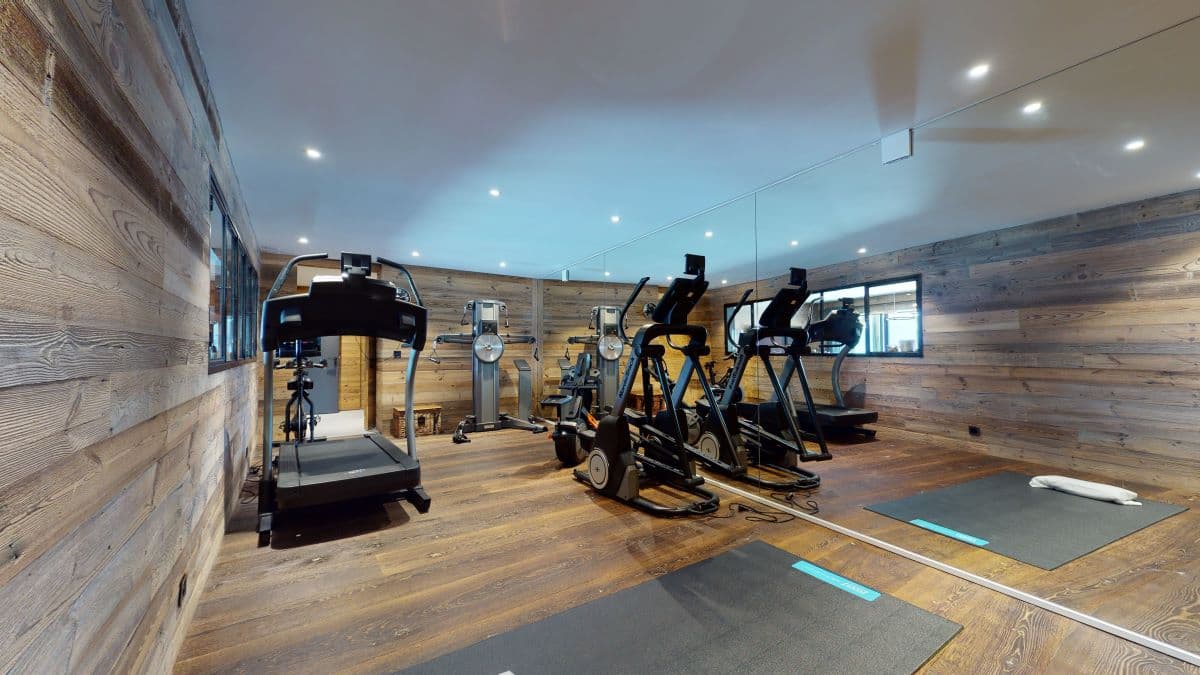 Ski-Armadillo-Chalet-Le-Reposoir-Gym-1