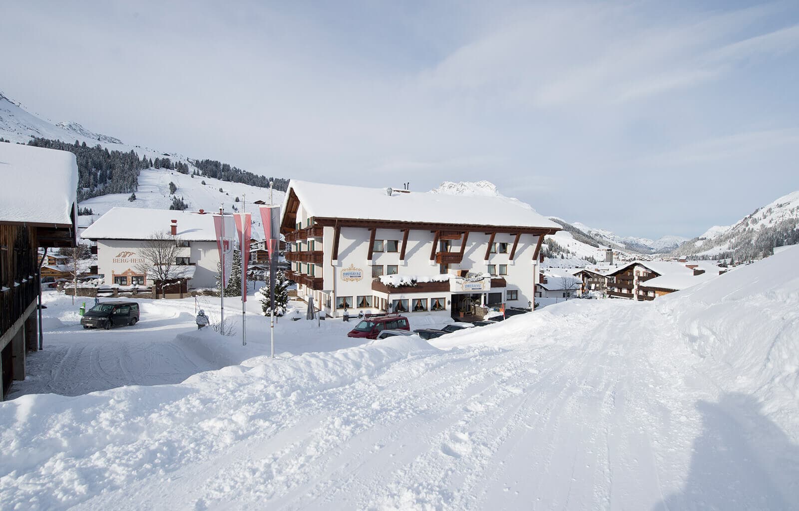 hotel-bergheim-und-omesberg_1600x1024