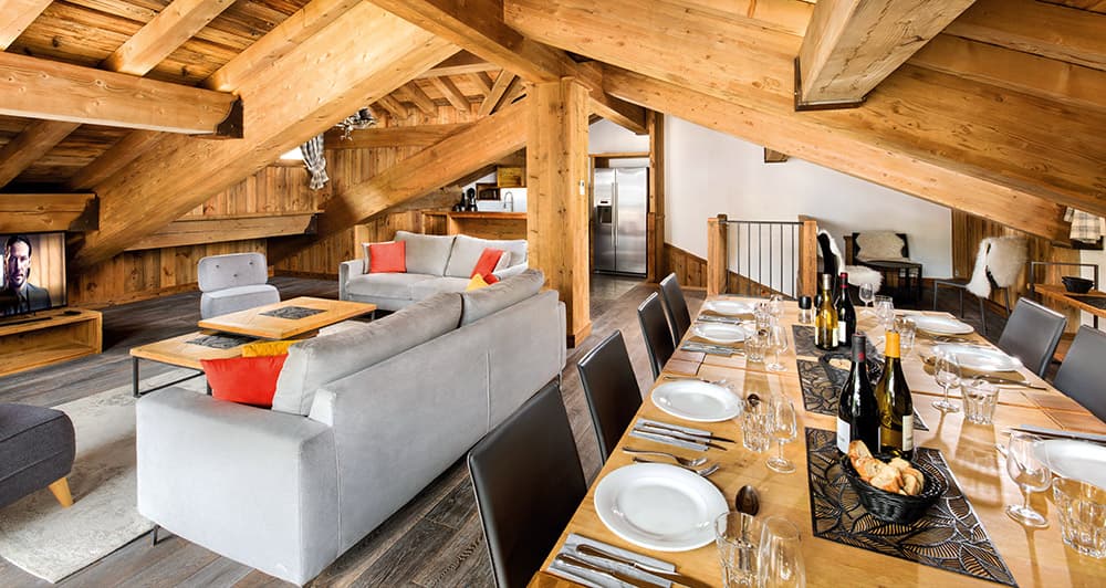 CHALET-BLACKCOMB-LOUNGE-2-WEB