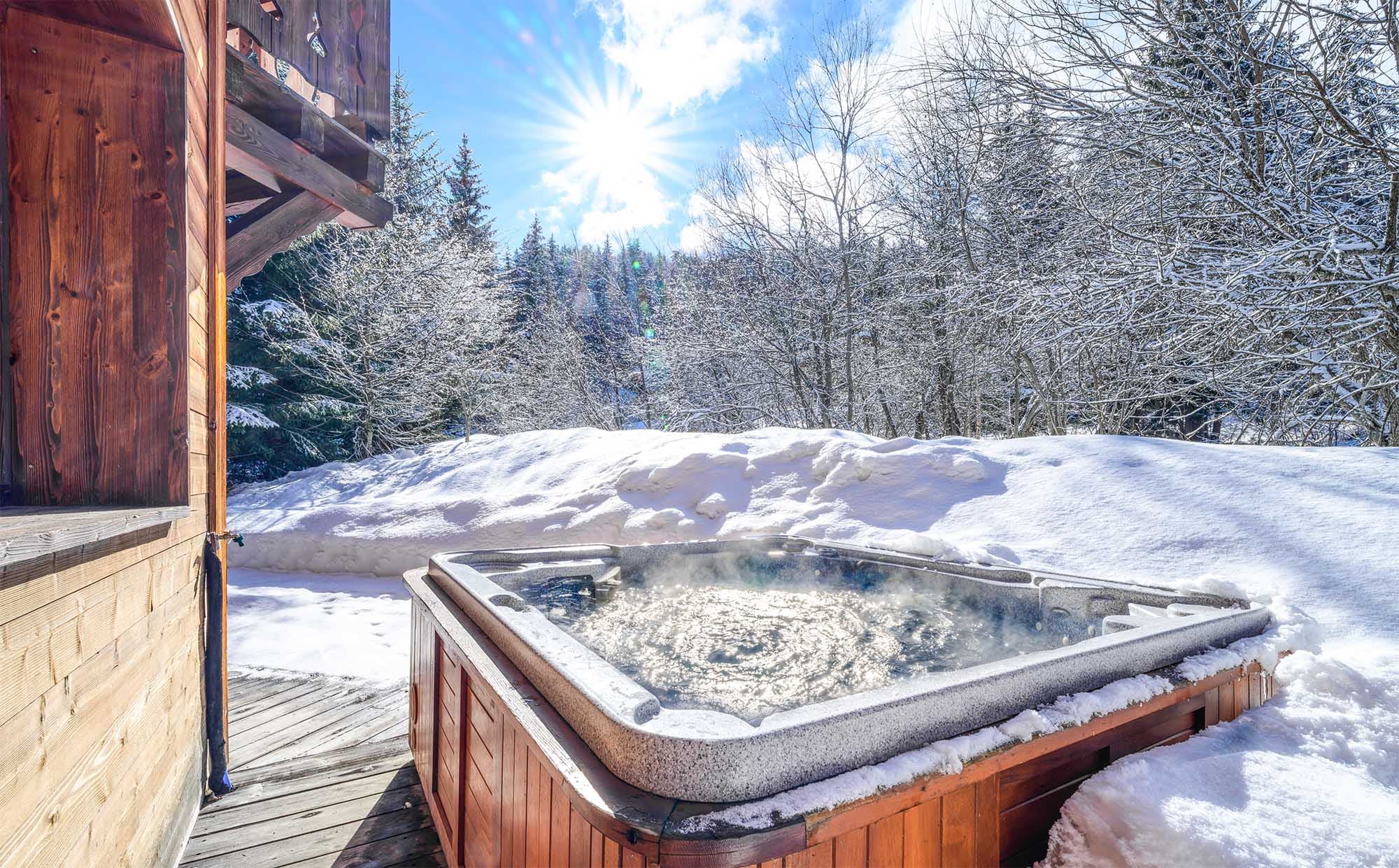 Chalet-Morgane-jacuzzi